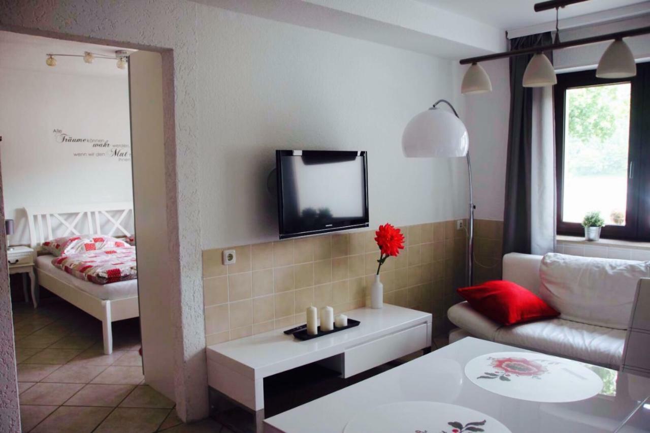 Haus Am Ufer Mit Rheinpanoramablick Appartement Koblenz  Buitenkant foto